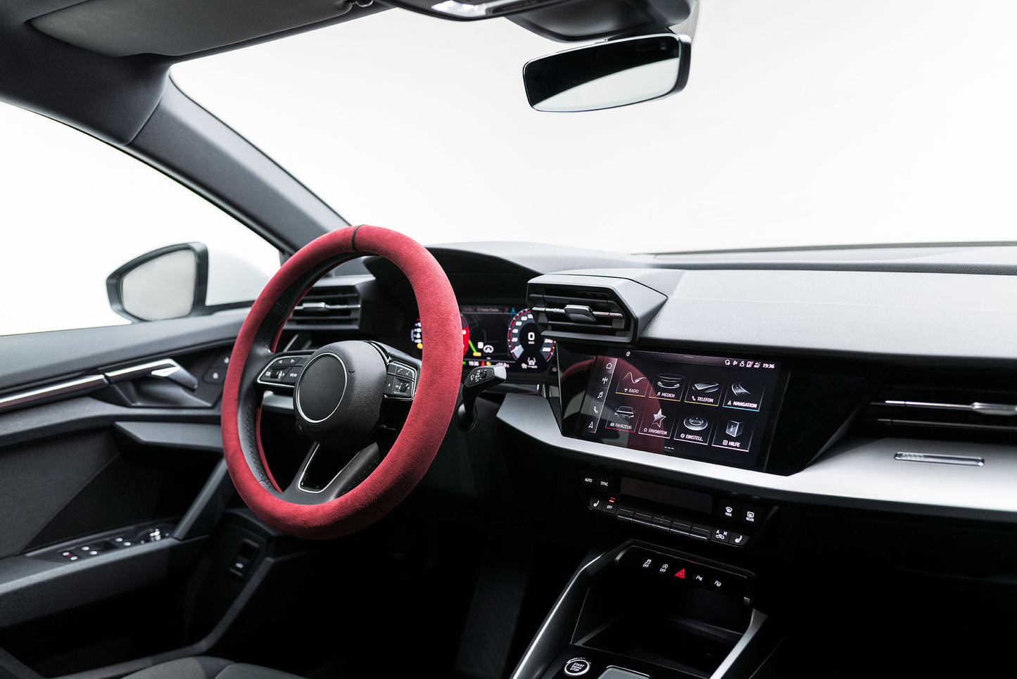 PREMIUM Roter Alcantara® Bezug mit schwarzer 12-Uhr-Markierung